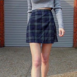 Brandy Melville Cara plaid mini skirt NWOT